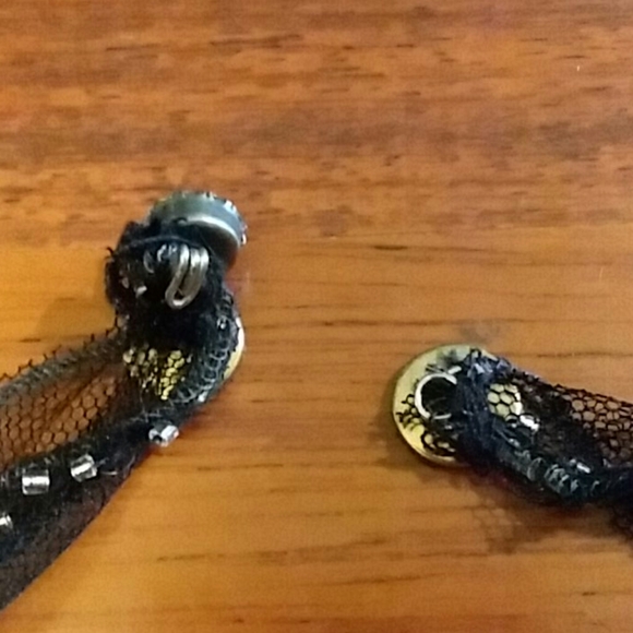 ELEGANT CAPE - Picture 6 of 7